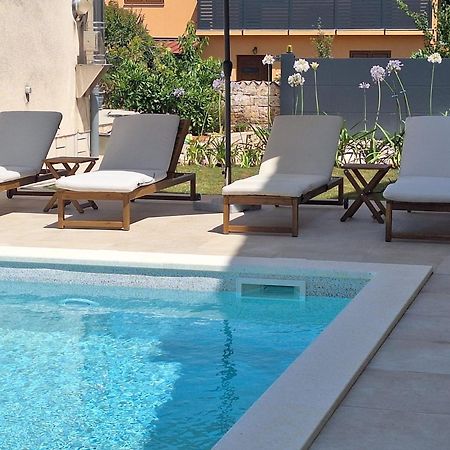 Villa Kamelija Fažana Екстериор снимка